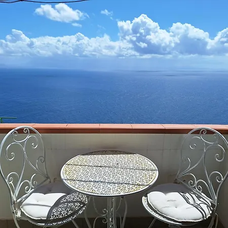 Lucia Conca dei Marini