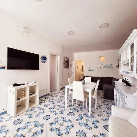 Lucia Apartment *