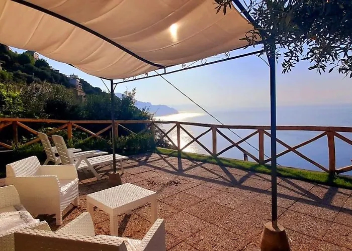 Lucia Apartamento Conca dei Marini