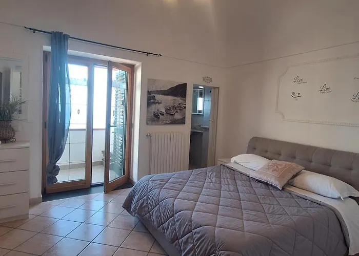 Lucia Apartamento Conca dei Marini